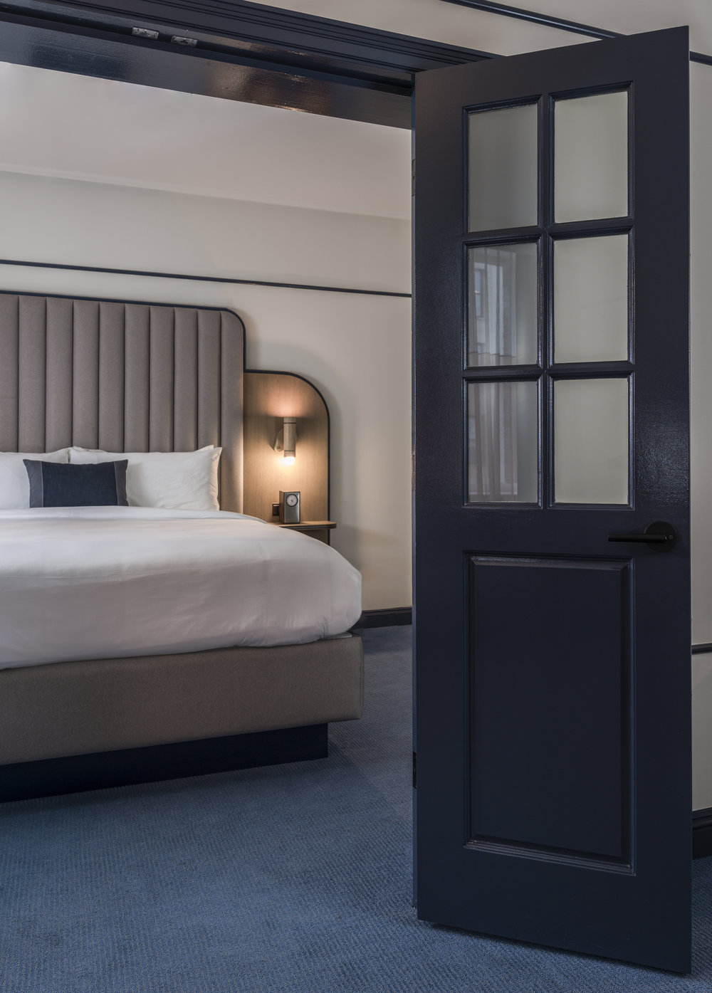 HuHotel_Photography_GuestRoom_JrSuite3.jpg